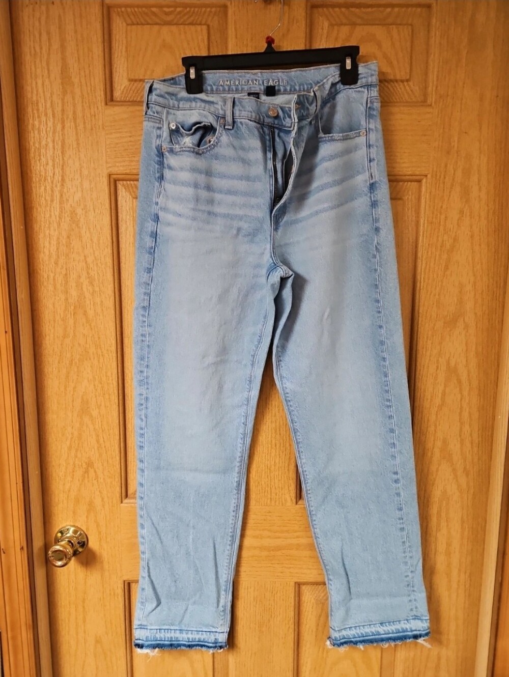 American Eagle Straight Leg Jean